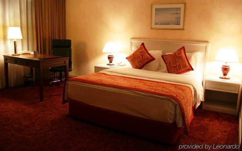 Buyukhanli Park Otel 4*